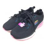 Athletic shoes size 7