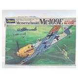 NOS Hasegawa Messerschmitt Me109E model kit, 1:32