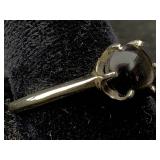 10k White Gold Ring, Tw 3.2g, Sz 9