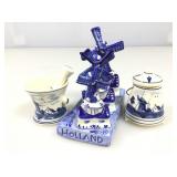 Blue Delfts mortar & pestle, bucket w/handle &