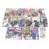 17 Justice League comic books, bagged/boarded