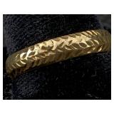 10k Gold Ring .8g Sz 7
