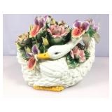 Capodimonte Swan vase w/flowers, porcelain 1