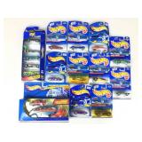 Hot Wheels die cast cars, gift pack, pavement