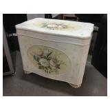 White storage trunk w/flower pattern, 24x16x19in