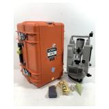 Sokkia DT-6 Electronic Theodolite in hard case -