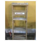 Werner 4ft Wood Step Ladder