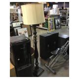 Floor lamp w/shade, approx 5ft tall