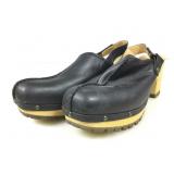 UGG platform clog shoe, black sz 11