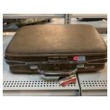 American tourister RYK travel case