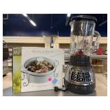 2Qt Round Casserole Dish with Lid In Box and B&D