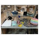 Old Navy Jeans Size 14, Nikeï¿½s Size 7Y, Hats,