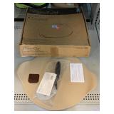 NEW The Pampered Chef Large Round Stone with