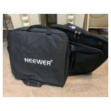 Neewer and Zegur portfolio bags.