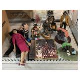 Chicago Bulls Framed Photo, Obama Dolls, and