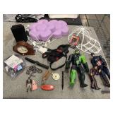 Marvel Action Figures, Hat Washing Form, Clock,