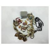 Fashion costume jewelry