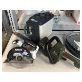 B&D Trimmer, Hart Cordless Saw no battery and