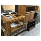 4-Wood cabinets incl. side tables and more,