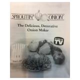 Sproutin Onion Decorative Onion Maker in Box.