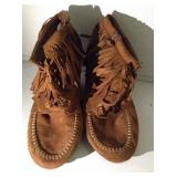 City Classified moccasin wedge lift shoe size not