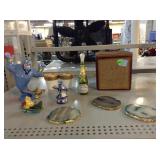 Geode slices, Disney Japan Genie figurine and