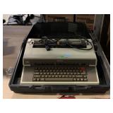 Royal Alpha 2001 electric typewriter with tote