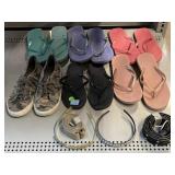 Womenï¿½s flip flops, head bands & more