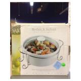 New Mayfair & Jackson 2Q Round Casserole Dish