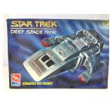 NIB AMT ERTL Star Trek Runabout Rio Grande 1:72