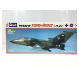 NIB Revell Panavia Tornado G.R.Mk1 1:32 Scale