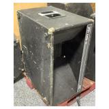 Peavey MB-2 Mid Bass enclosure, approx 24x30x15in