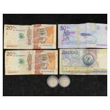 Foreign Currency & 2 Statehood Quarters