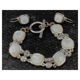 Monet Bracelet & Earrings W/mop , Sz 7.5in Long