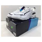 LA Gear athletic shoes in box. Size 13