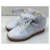 Athletic shoes size 8.5