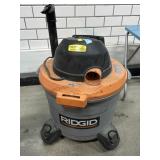 Ridgid WD09500 Small Wet/Dry Vac with hose and 1