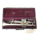 Vtg Cavalier Trumpet in Case w/ 3 Mouthpieces.
