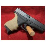 Glock 380 ACP Pistol mod G42 - with Mag and Grip