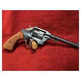 Hi-Standard 22 cal Revolver mod R-107 - Sentinel