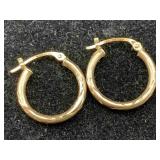 10k Gold Hoop Earrings, Tw 0.6g