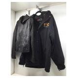 Nike USC basketball jacket w/hood, black sz M &