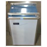 Vtg Sears upright cooler, looks like New, really
