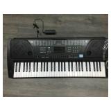 Huntington KB61-100 Electric keyboard w/power