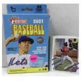 A small box of Topps