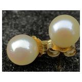 14k Gold Pearl Earrings, Tw 1g