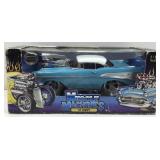 ï¿½57 Chevy Die Cast Muscle Machines 1:18 Scale
