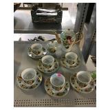 Sorelle Fine Porcelain Tea Set.