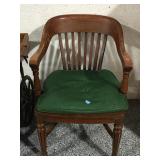 Vtg solid wood chair w/green cushion