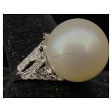 Platinum Ring W/cultured South Sea Pearl & Diamond